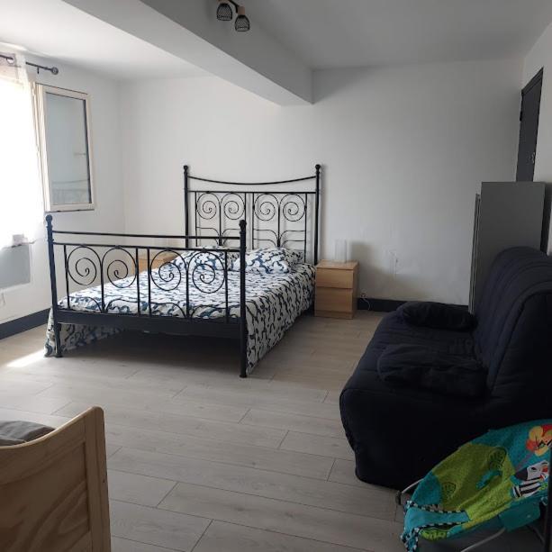 Au Petit Bois Magique Apartment Payrac ภายนอก รูปภาพ